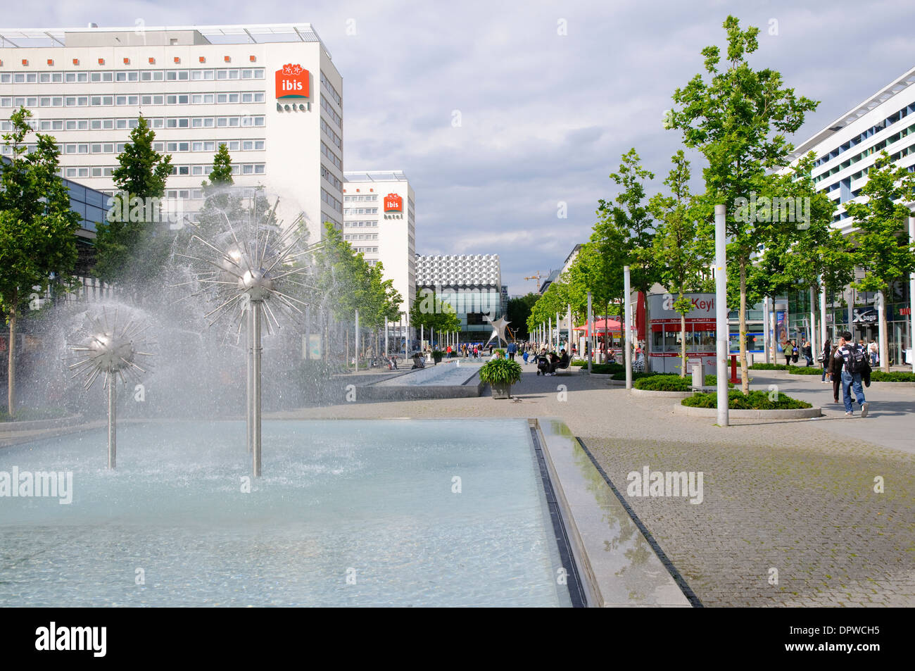 Dresden prager strasse hi-res stock photography and images - Alamy