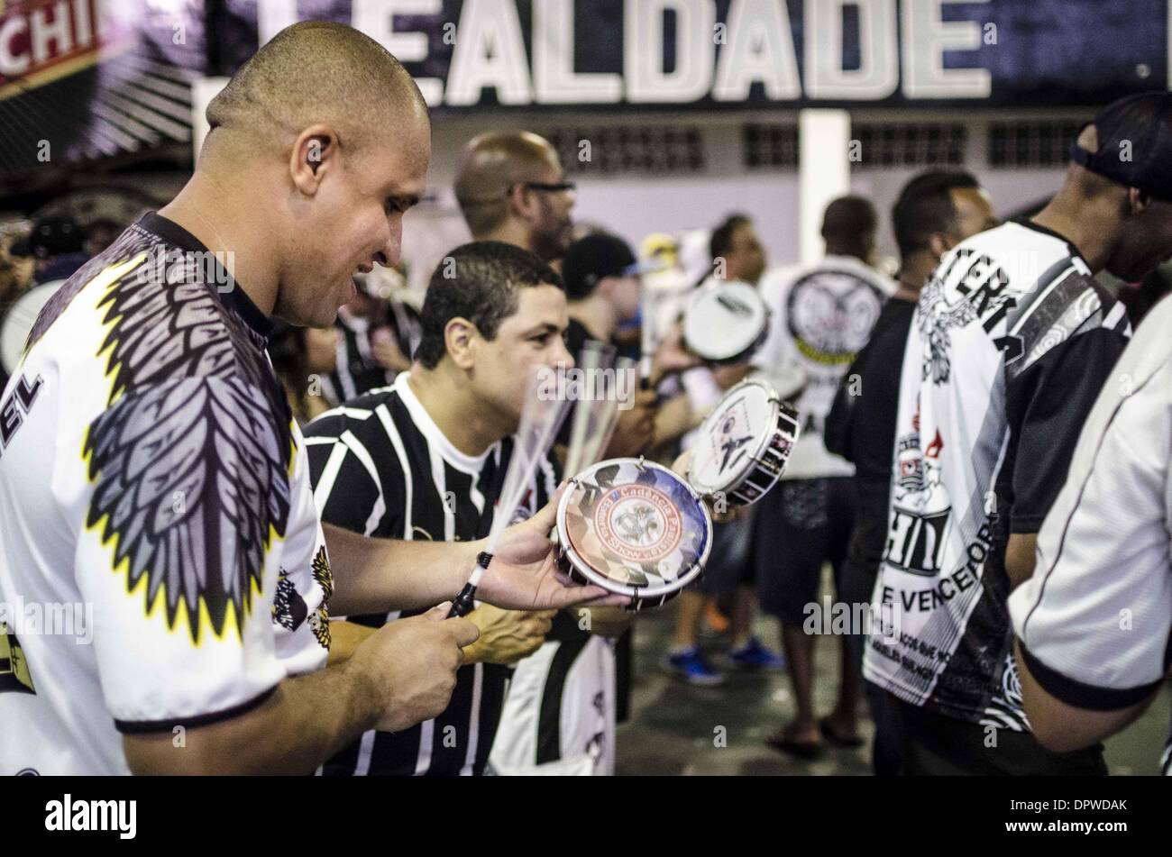 Jan. 14, 2014 - Sao Paulo, Sao Paulo, Brazil - Members of the ''Escola de Samba'' ''Gavioes da Fiel'' rehearse at their court, in central Sao Paulo, this tuesday - 14/01/2014. Supported by the biggest organized group fans, of the football club Corinthians, Gavioes has won the Carnaval title four times. ''Escolas de Samba'' are like teams, and spent one whole year getting prepared for one year for 1h of parade on Carnival, competing for the title of the best one. Sao Paulo's carnival is the second biggest in Brasil, after Rio's. (Credit Image: © Gustavo Basso/NurPhoto/ZUMAPRESS.com) Stock Photo