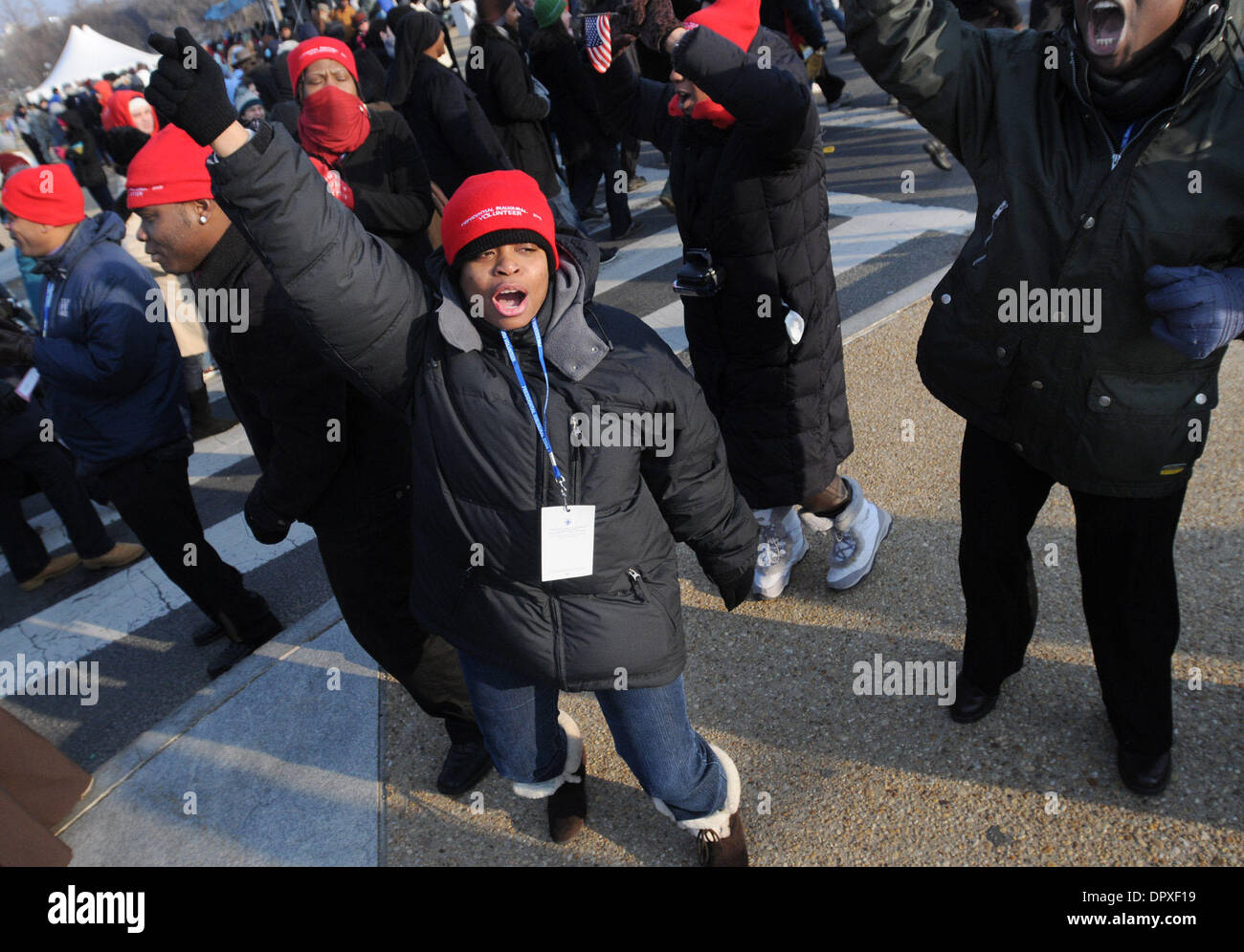 Jan 20, 2009 - Washington, District of Columbia, USA - Crowds sing and cheer on the National Mall for the historic inauguration of Democrat Obama as the 44th president of the United States. (Credit Image: © Laura Segall/ZUMA Press) Stock Photo