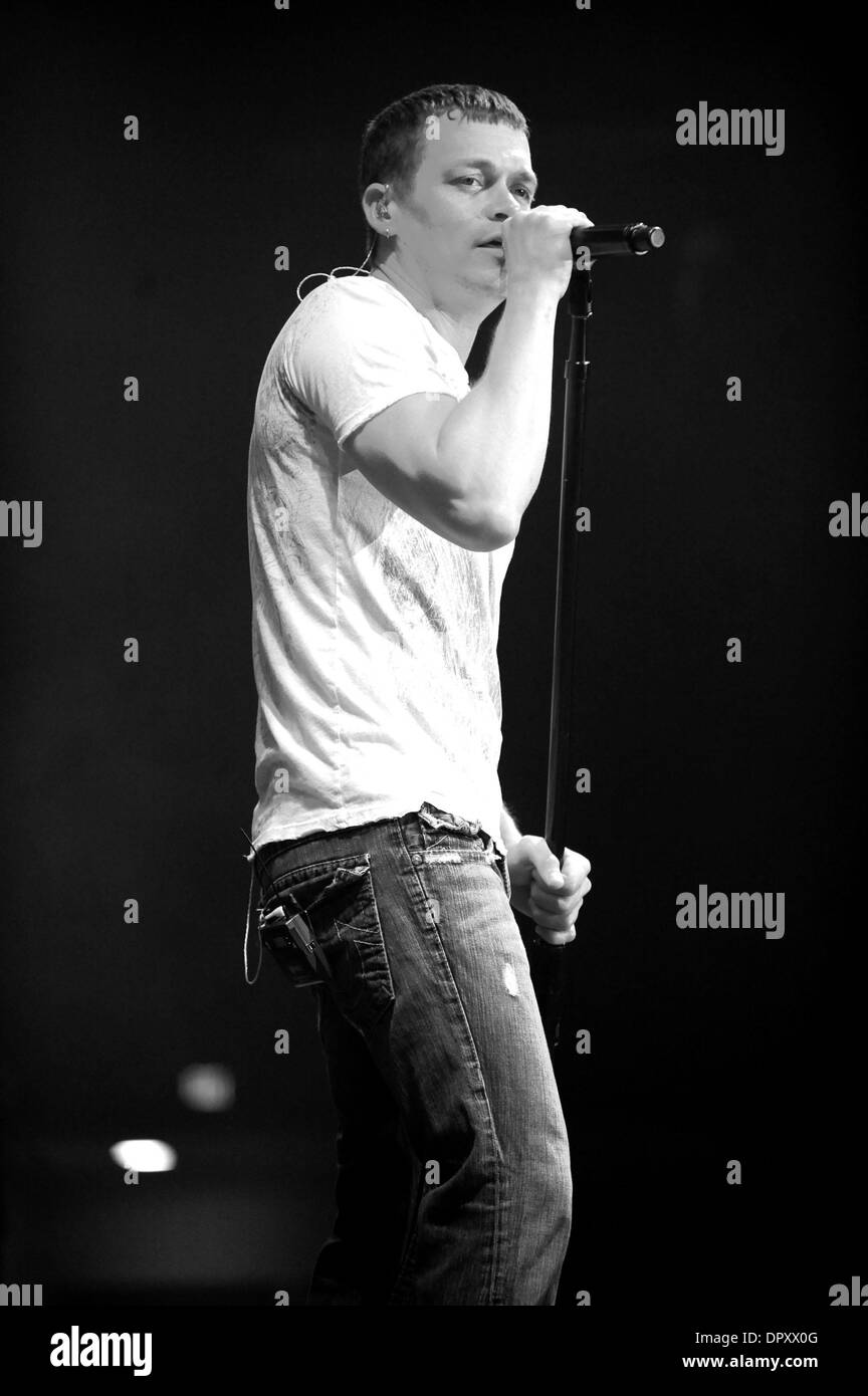 Singer brad arnold Black and White Stock Photos & Images - Alamy