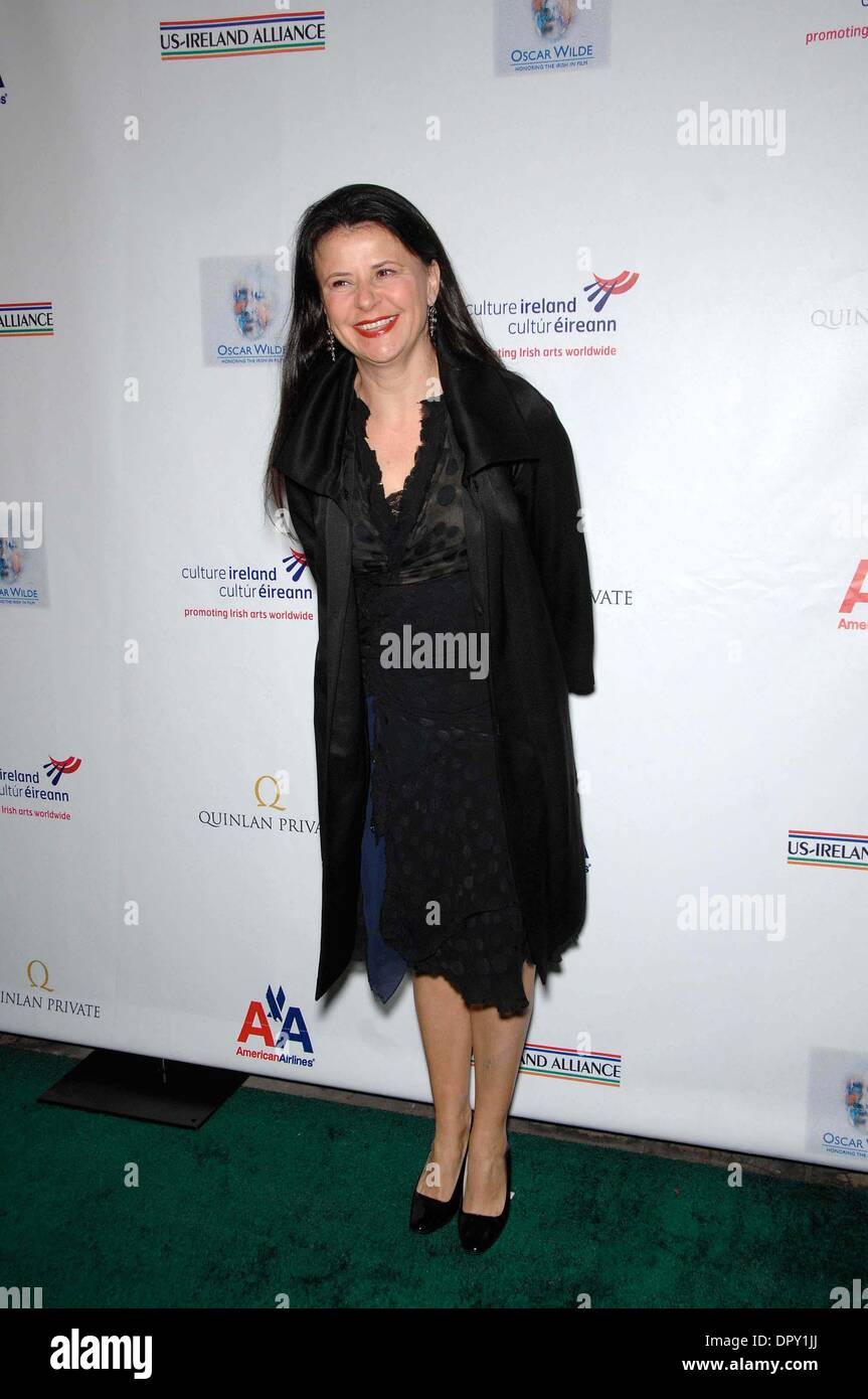 Tracey ullman hi-res stock photography and images - Alamy