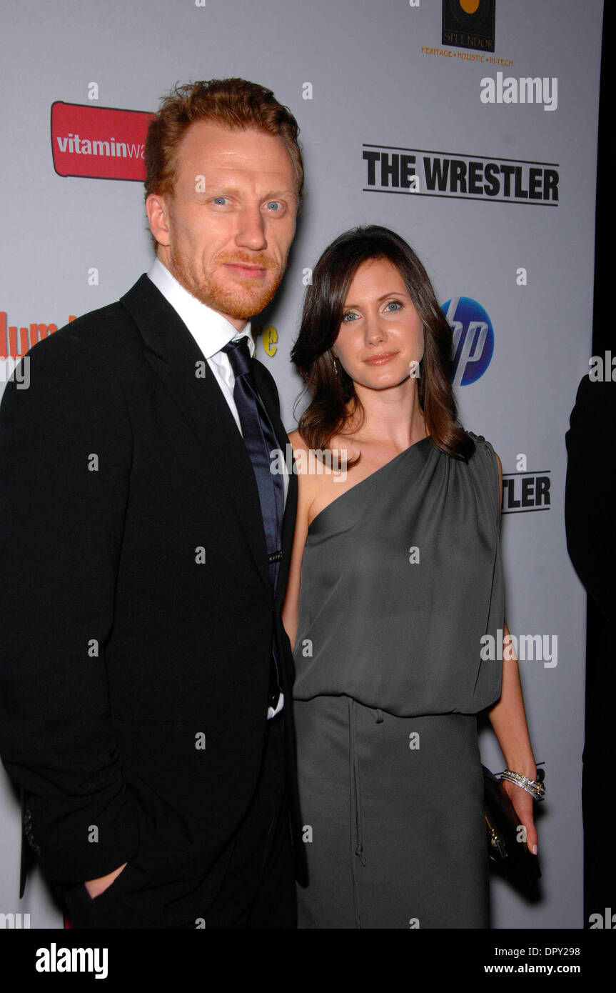 Kevin McKidd and Jane Parker during the Fox Searchlight's official Oscar After Party for SLUMDOG MILLIONAIRE and THE WRESTLER, held at ONE Sunset in Los Angeles 02-22-2009.Photo by Michael Germana  - Globe Photos, inc..K61255MGE.(Credit Image: © Michael Germana/Globe Photos/ZUMAPRESS.com) Stock Photo