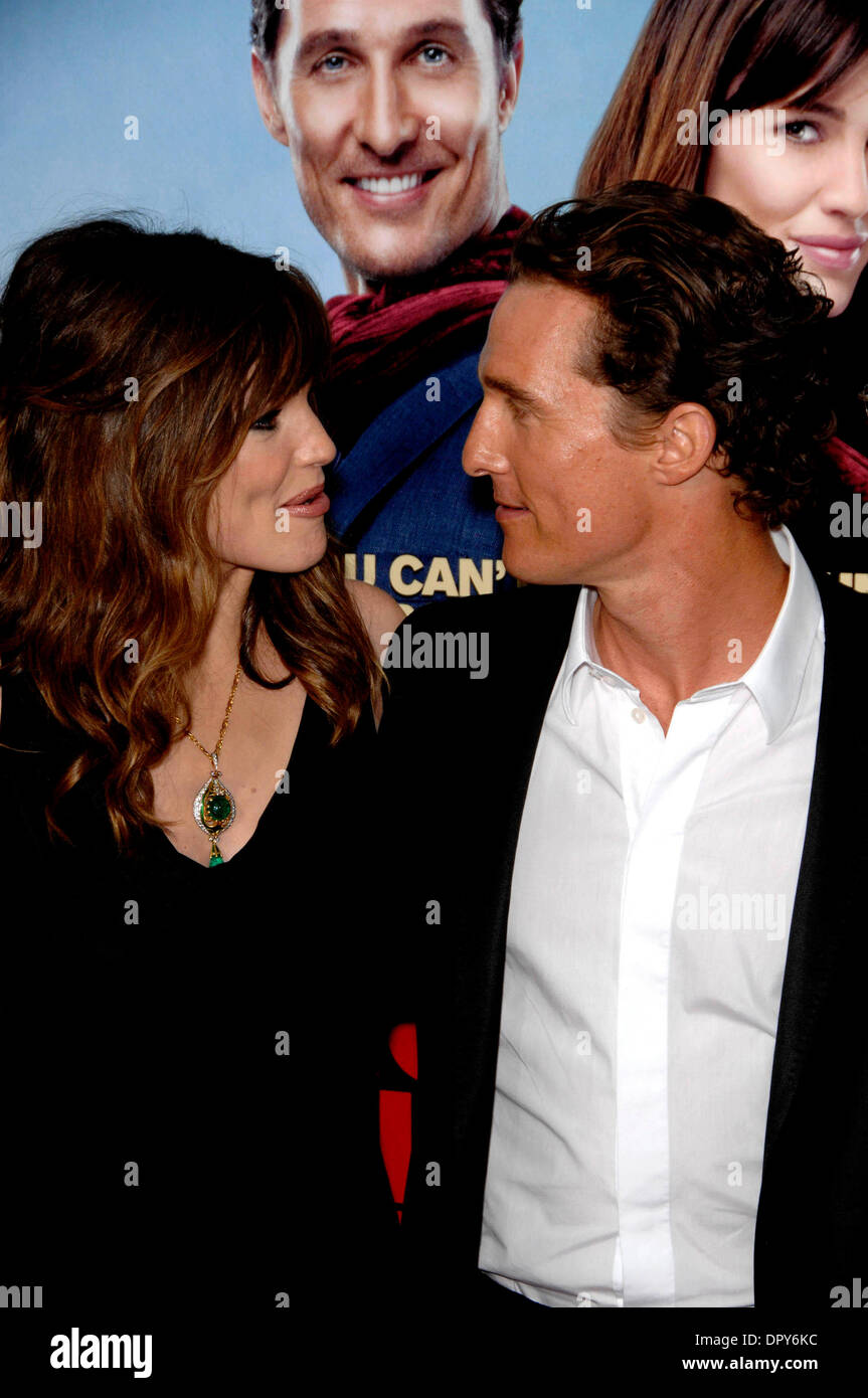 JENNIFER GARNER and MATTHEW MCCONAUGHEY during the premiere of the new