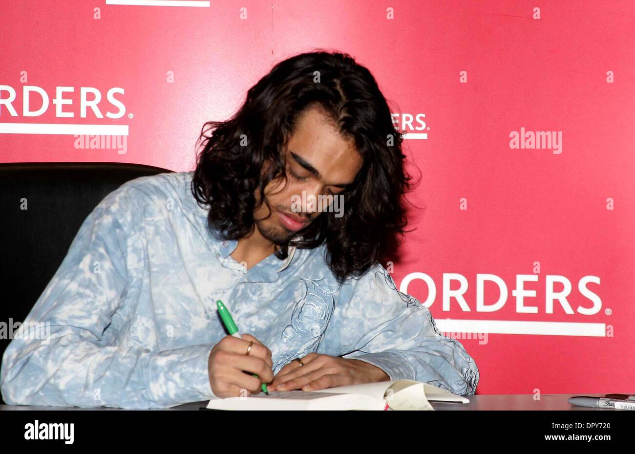 SANJAYA MALAKAR OF AMERICAN IDOL PRESENTS HIS MOTHER WITH BIRTHDAY