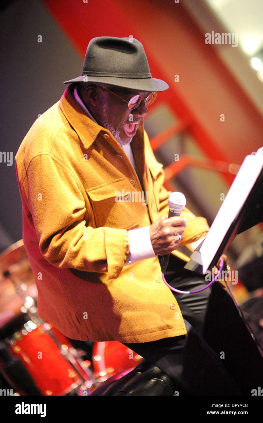 Bill_henderson_01 hires stock photography and images Alamy