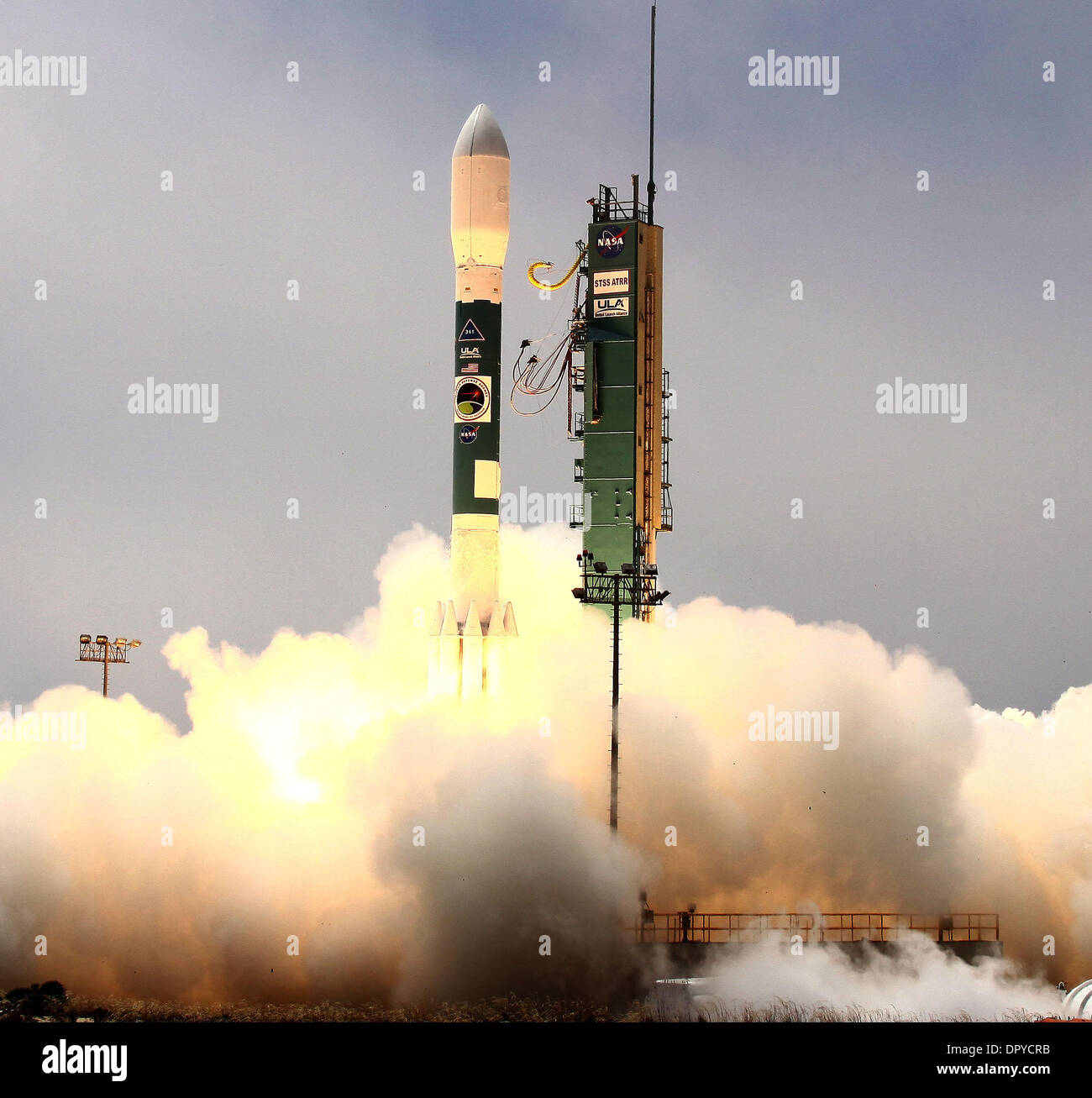 May 05, 2009 - Vandenberg AFB, Nevada, USA - A Delta 2 rocket lifts off ...