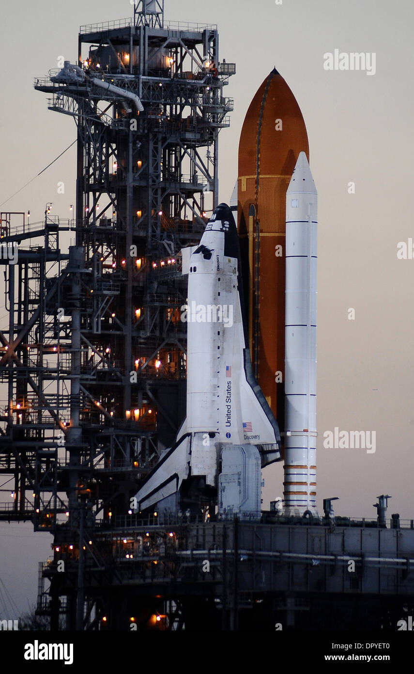 Mar 11, 2009 - Kennedy Space Center, Florida, USA - Shuttle Discovery ...