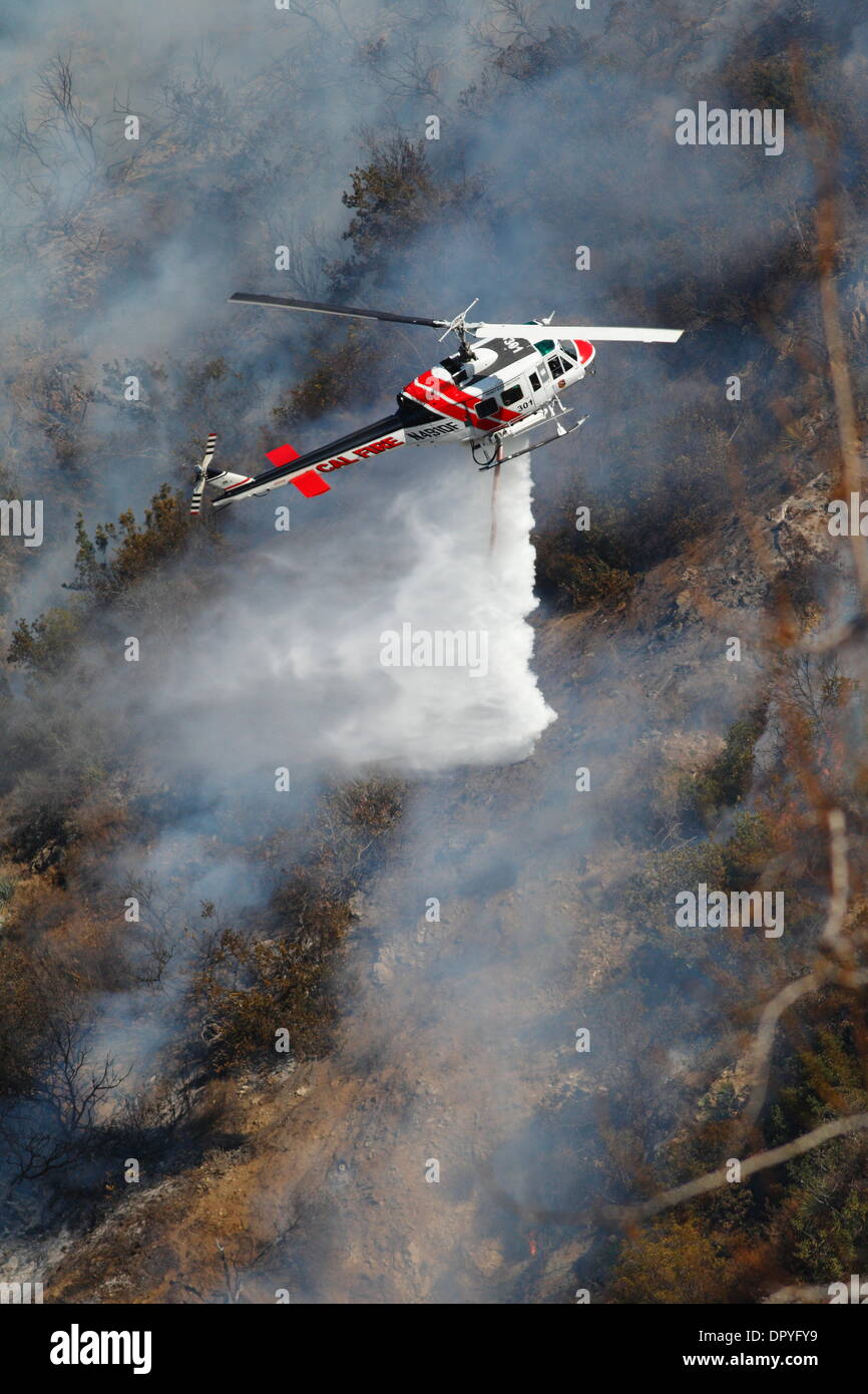 Glendora, California, USA. 16th January 2014. A large wildfire burns