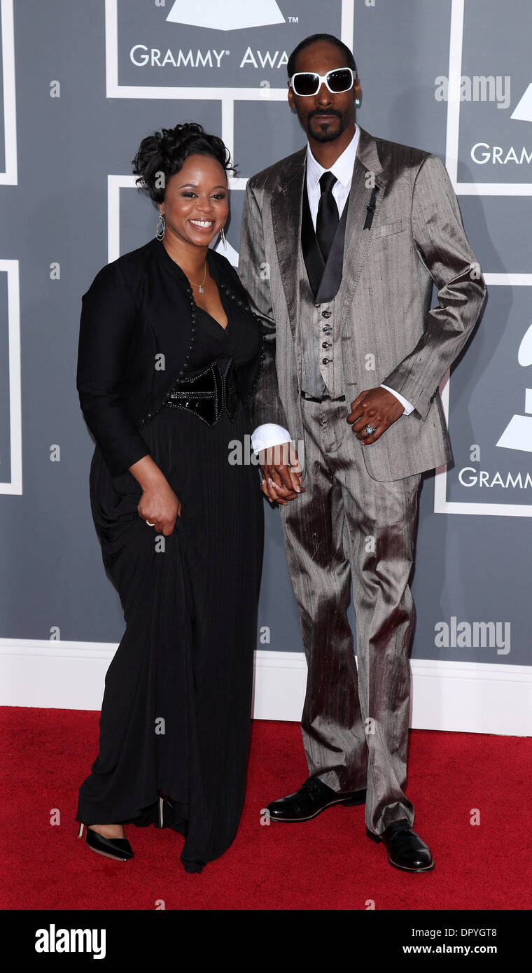 Feb 08, 2009 - Los Angeles, California, USA - Rapper SNOOP DOGG And