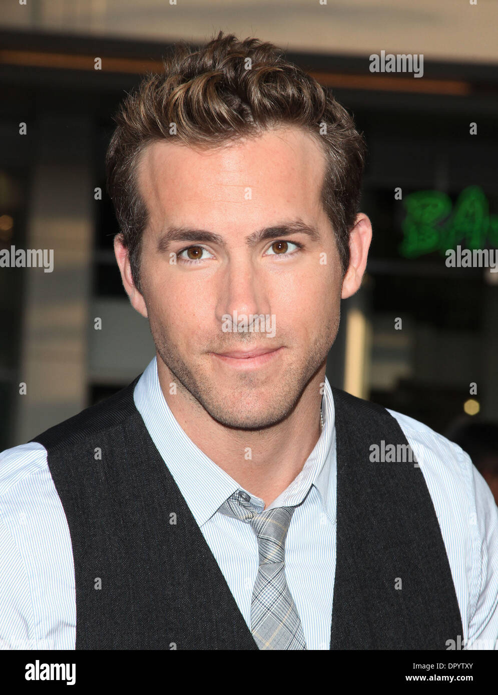 Apr 28, 2009 - Hollywood, California, USA - Actor RYAN REYNOLDS