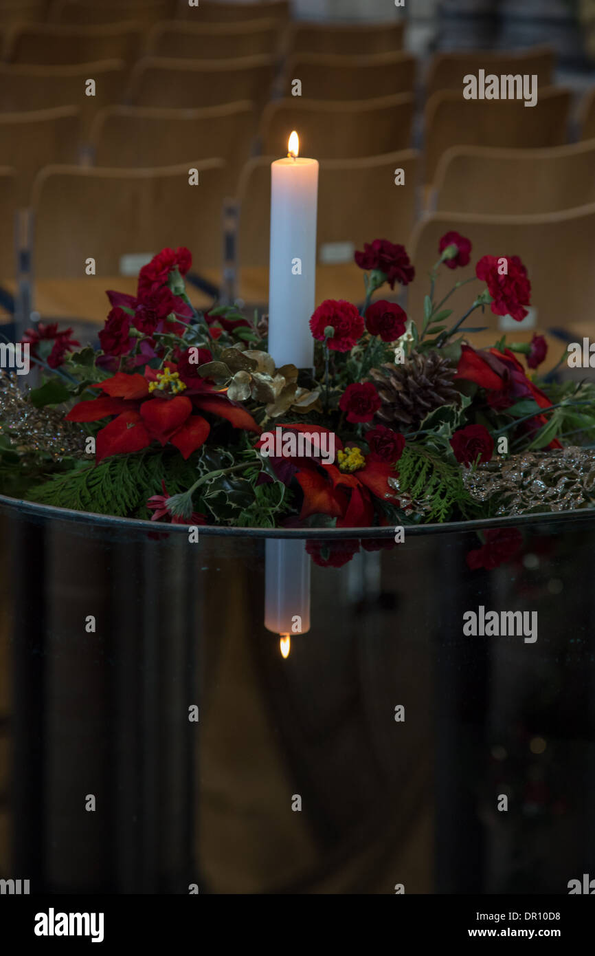 Candle Christmas Decoration With Reflection In Fountain Of Salisbury Stock Photo Alamy