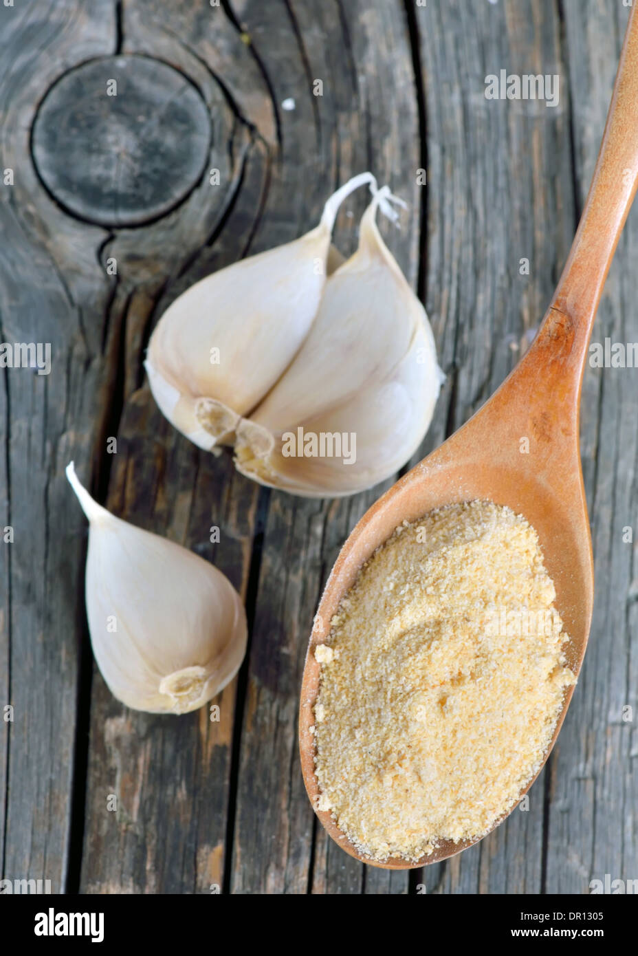 Garlic cloves top view hi-res stock photography and images - Alamy