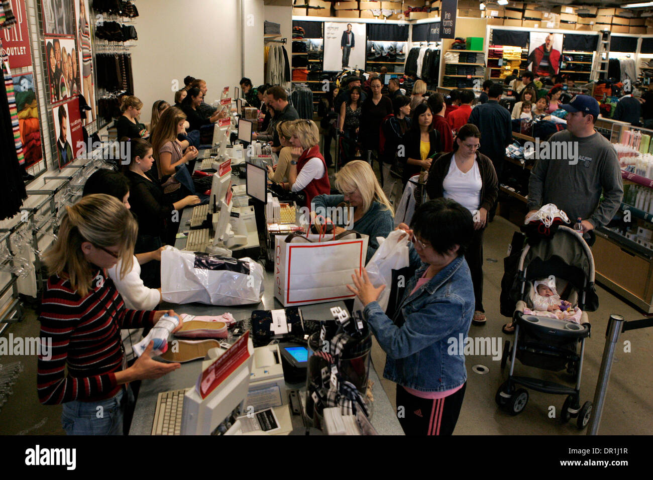 San Diego Outlets High Resolution Stock Photography And Images Alamy