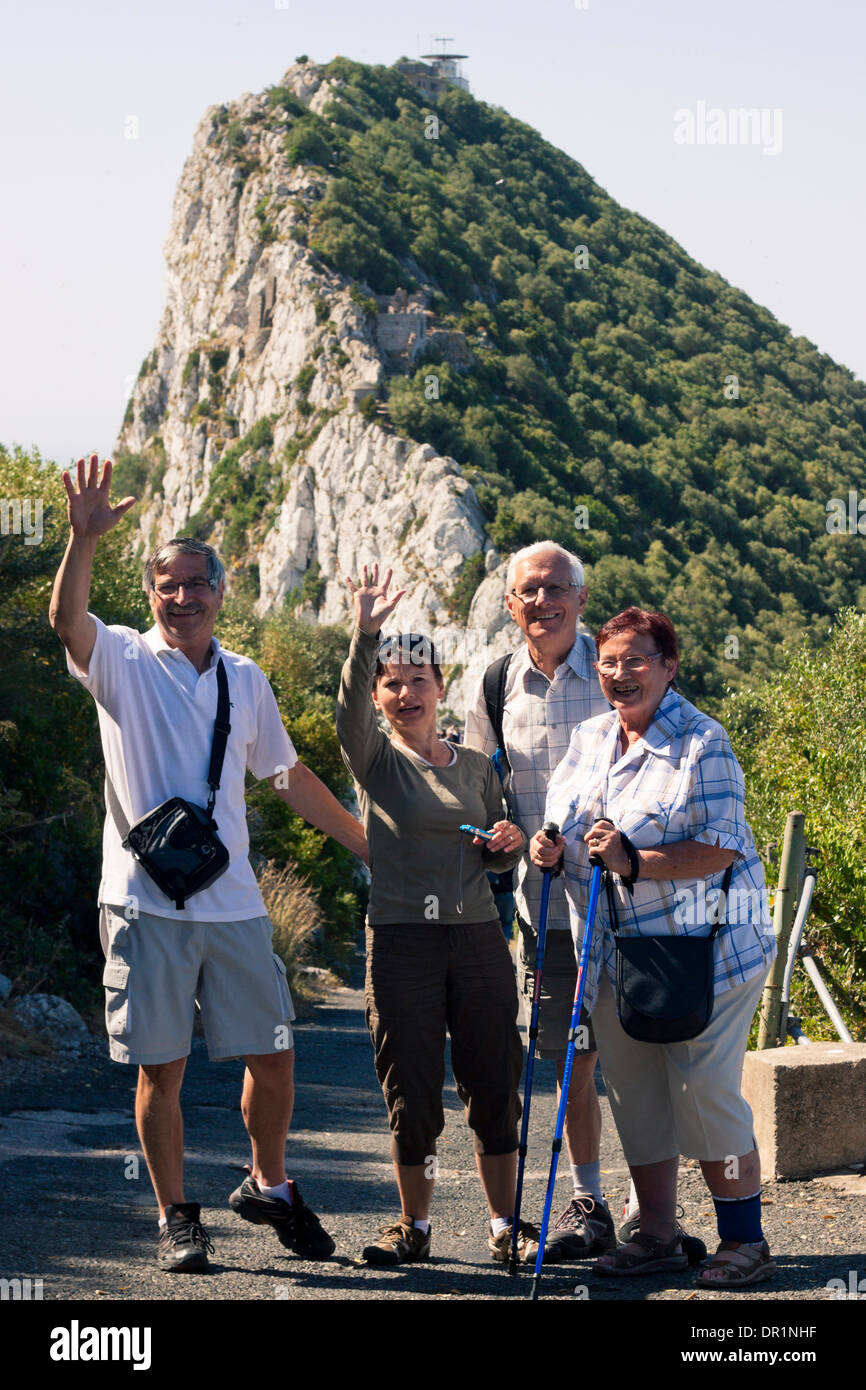 People rock walking sea hi-res stock photography and images - Alamy