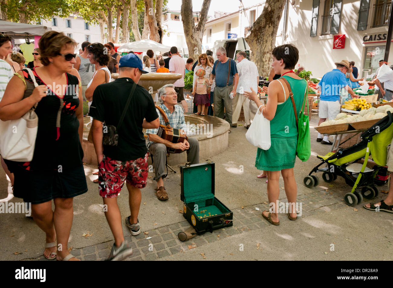 Saturday Outdoor Market in Gignac, Hérault, Languedoc Roussillon, France Stock Photo