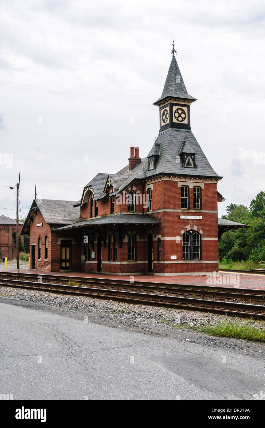 Point rocks train station hires stock photography and images Alamy