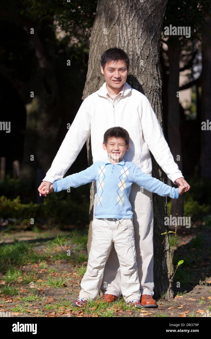 The standing people tree hi-res stock photography and images - Alamy