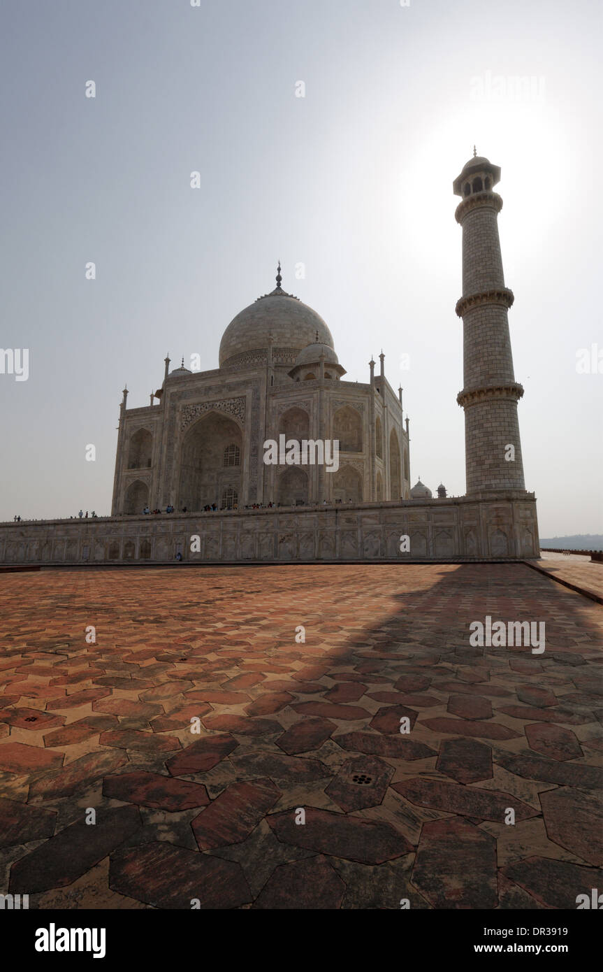 The late afternoon sun shining through one of the Taj Mahal's minarets Stock Photo