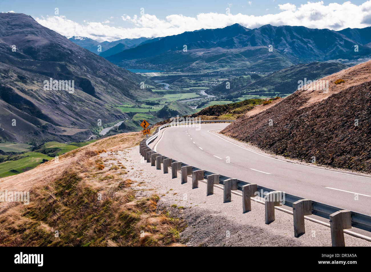 New Zealand Highway Stock Photo Alamy