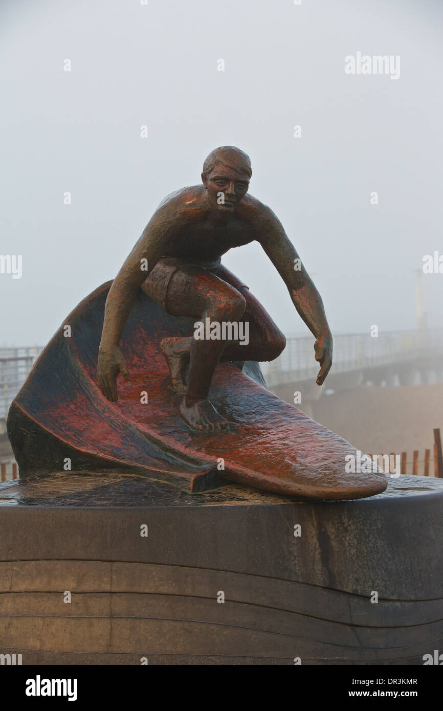 Memorial Statue To Surfer And Lifeguard, Tim Kelly At Hermosa Beach,  Los Angeles, California. Stock Photo