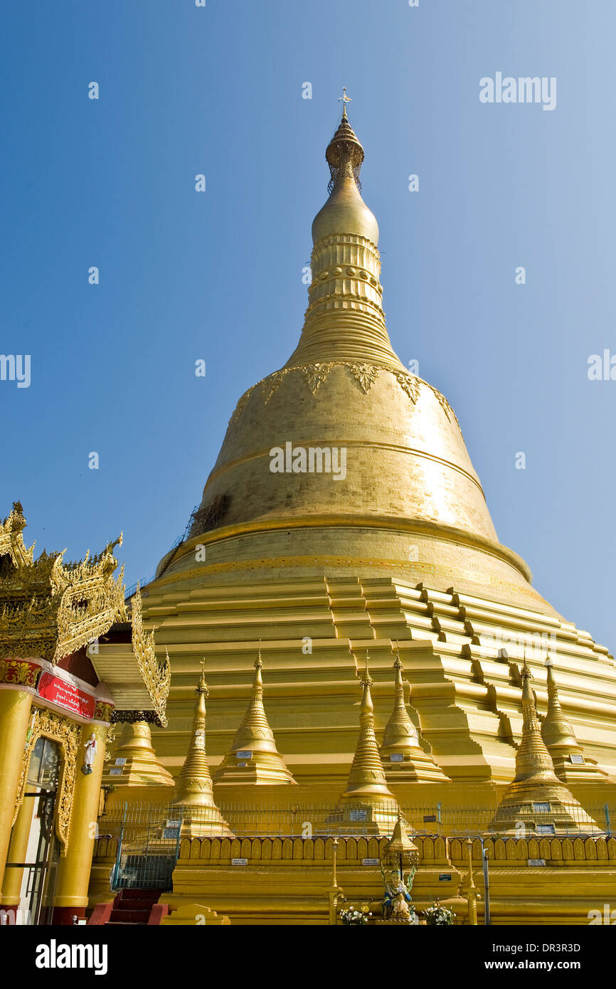 Myanmar, Bago, Shwemawdaw paya Stock Photo