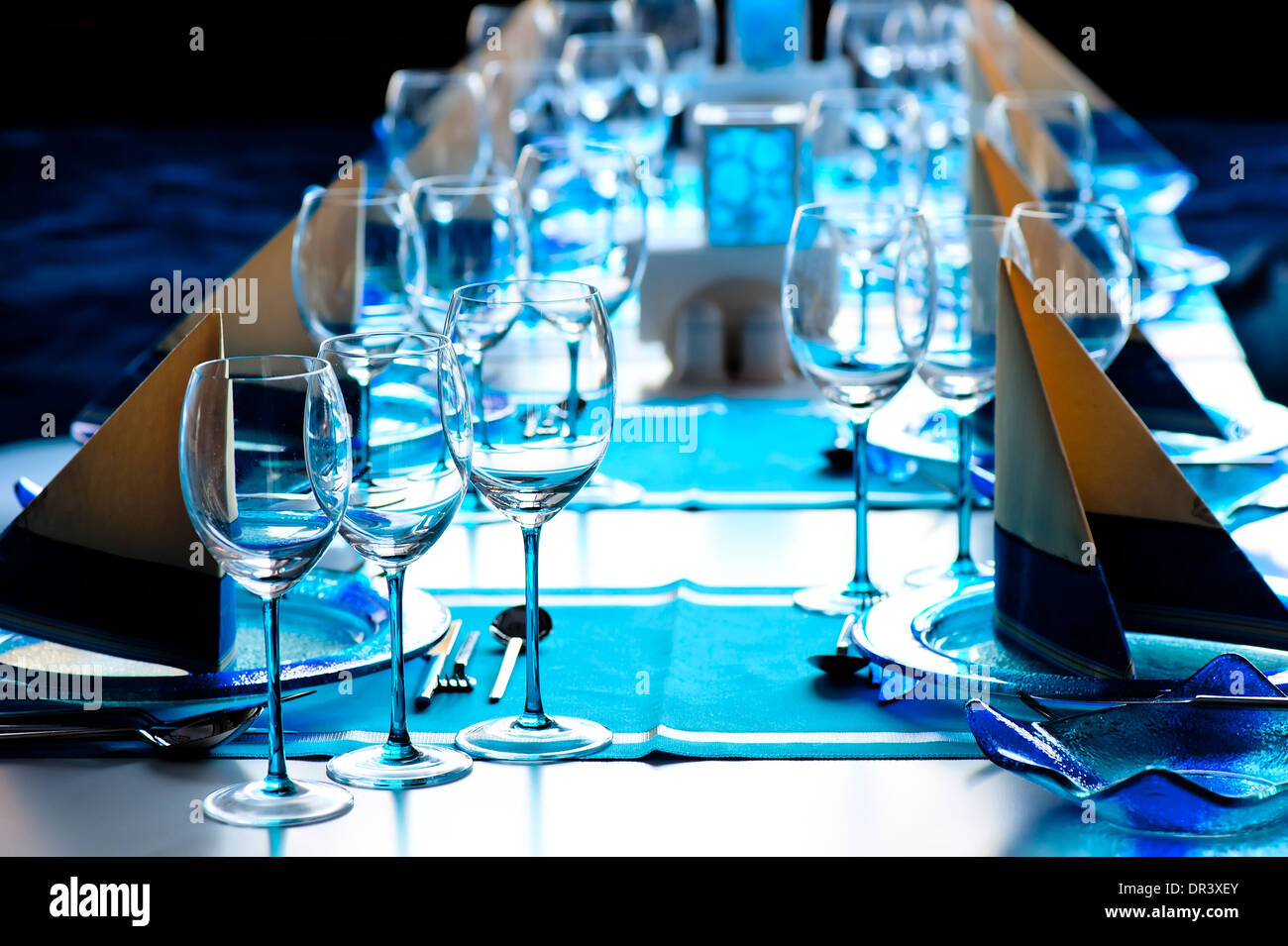 Set Table Fish Set of fish hi-res stock photography and images - Alamy