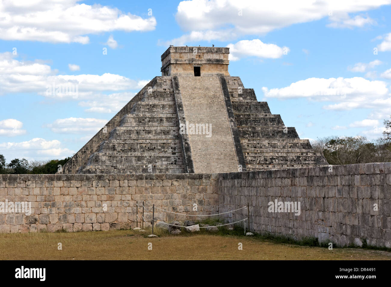 Pyramid to serpent god Kukulkan at Chichen Itza, Yucatan, USA. Stock Photo