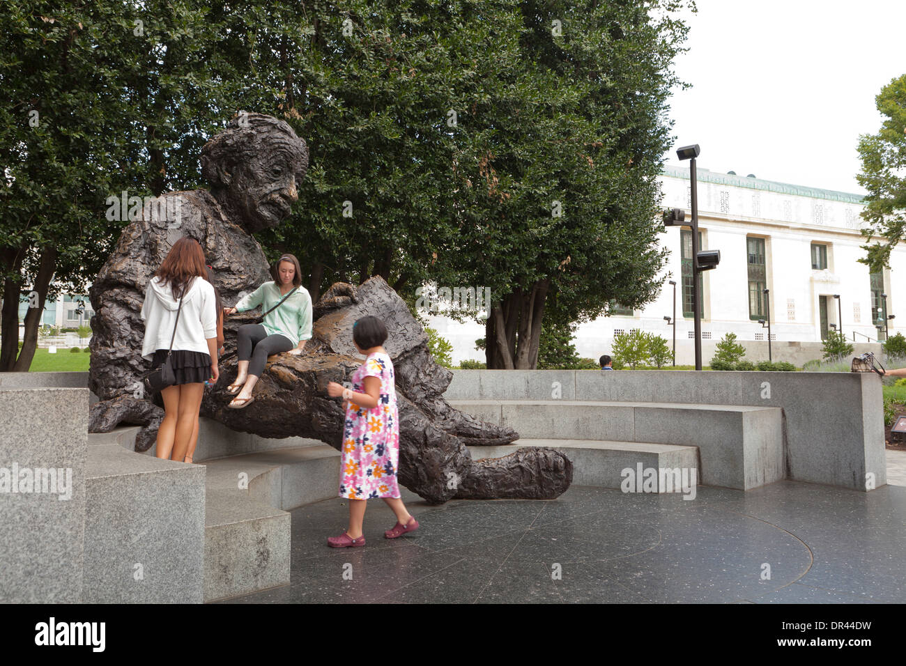 Visitors at the Albert Einstein memorial at the National Academy of Science, Washington, DC USA Stock Photo