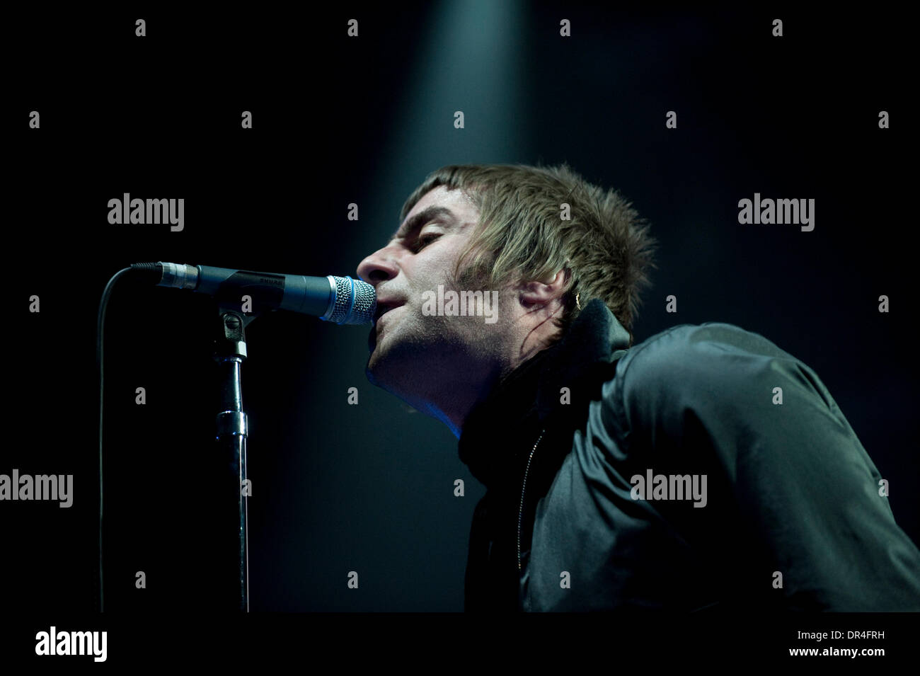 Dec 15, 2008 - London, Ontario, Canada - Singer LIAM GALLAGHER  of Oasis performs during a show at the John Labatt Centre in London. (Credit Image: © Oliver Day/Southcreek EMI/ZUMA Press) Stock Photo