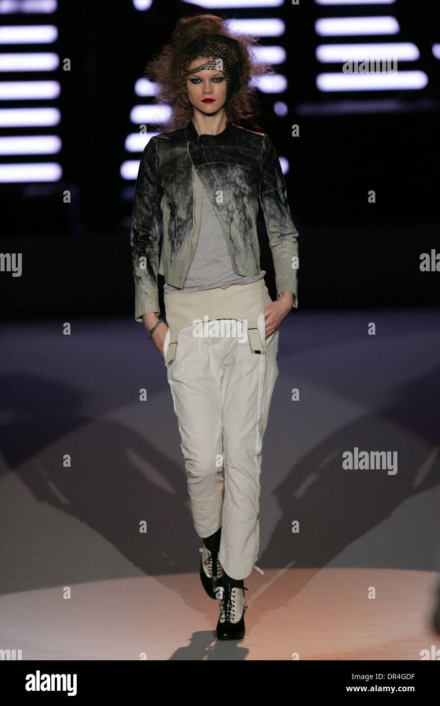 Feb 17, 2009 - New York, New York, USA - The Diesel Black Gold Runway Fashion Show during the Mercedes Benz Fashion Week at Bryant Park in New York City. (Credit Image: © Brian Dowling/Southcreek EMI/ZUMA Press) Stock Photo