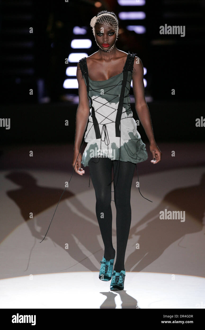 Feb 17, 2009 - New York, New York, USA - The Diesel Black Gold Runway Fashion Show during the Mercedes Benz Fashion Week at Bryant Park in New York City. (Credit Image: © Brian Dowling/Southcreek EMI/ZUMA Press) Stock Photo