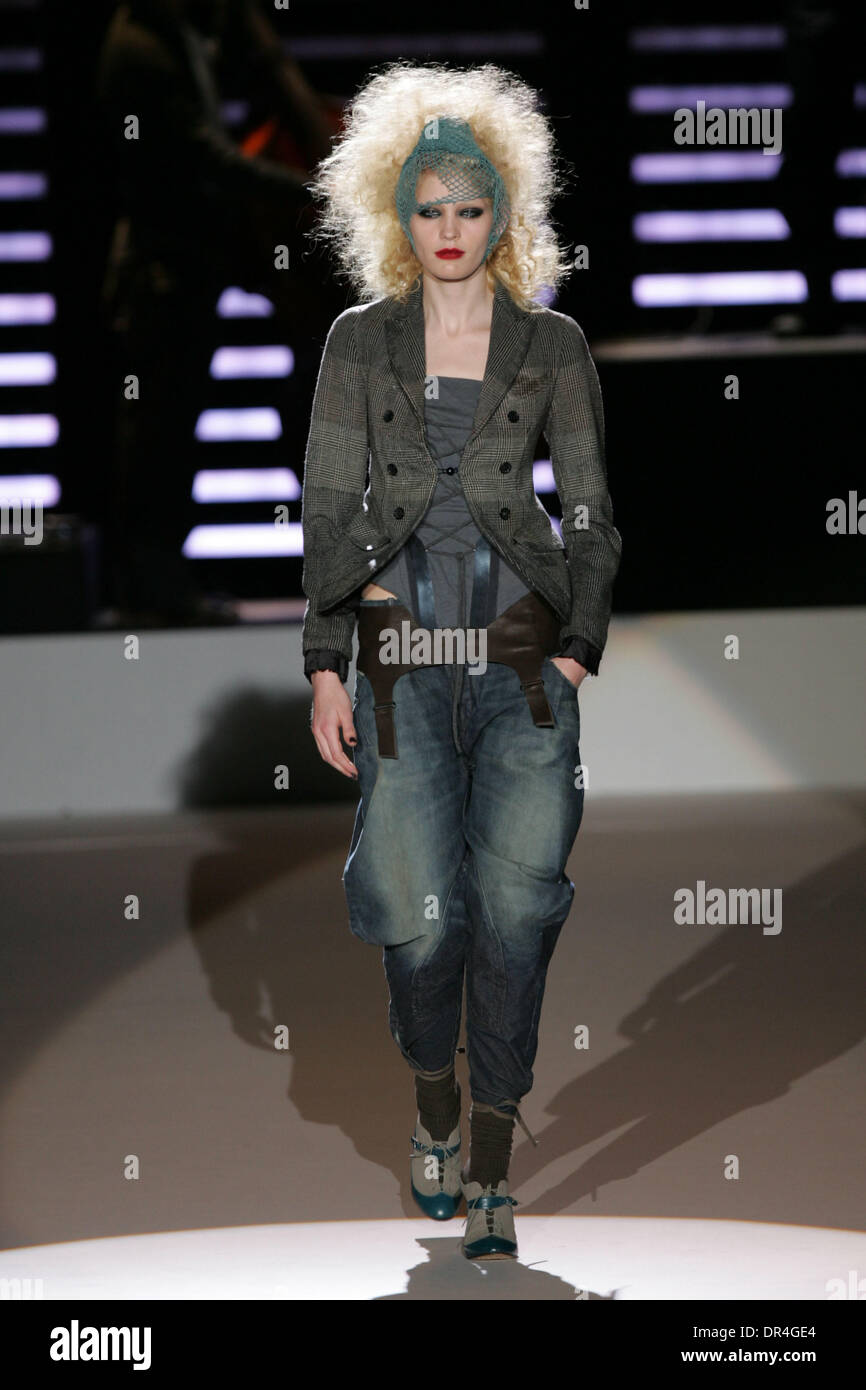 Feb 17, 2009 - New York, New York, USA - The Diesel Black Gold Runway Fashion Show during the Mercedes Benz Fashion Week at Bryant Park in New York City.  (Credit Image: © Brian Dowling/Southcreek EMI/ZUMA Press) Stock Photo