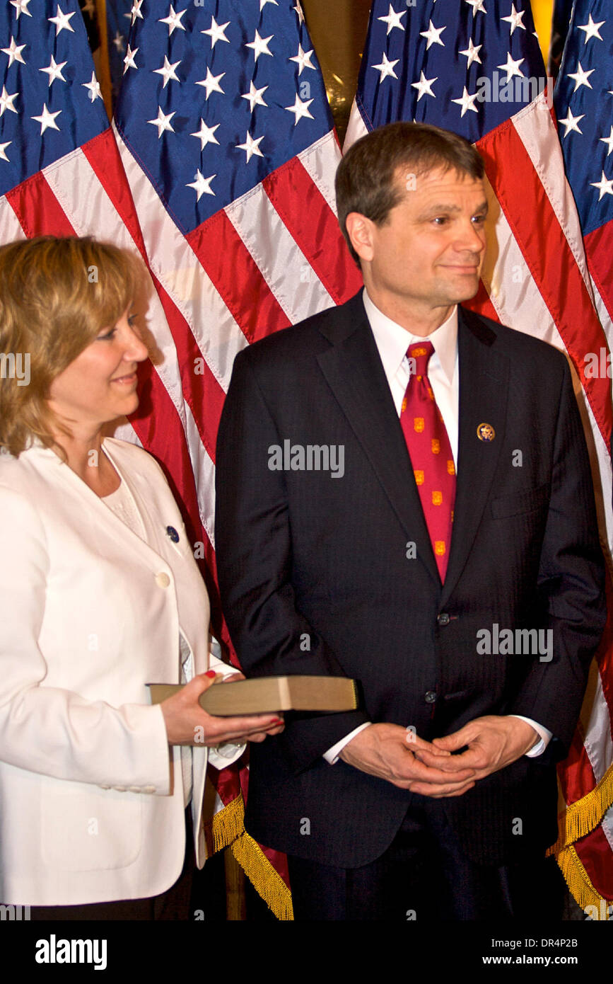 Apr 21, 2009 - Washington, District of Columbia, USA - The swearing-in of Rep. Elect MIKE QUIGLEY at the U.S. House of Representatives in the U.S. Capital in Washington DC. Quigley was elected to represent Chicago's 5th District in a special election on April 7. (Credit Image: © Chaz Niell/Southcreek EMI/ZUMA Press) Stock Photo