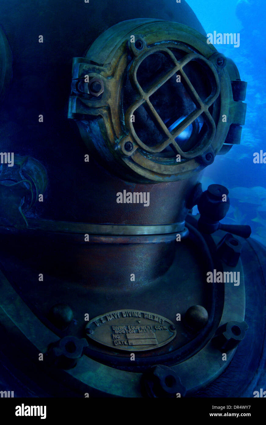 Metal diving suit hires stock photography and images Alamy