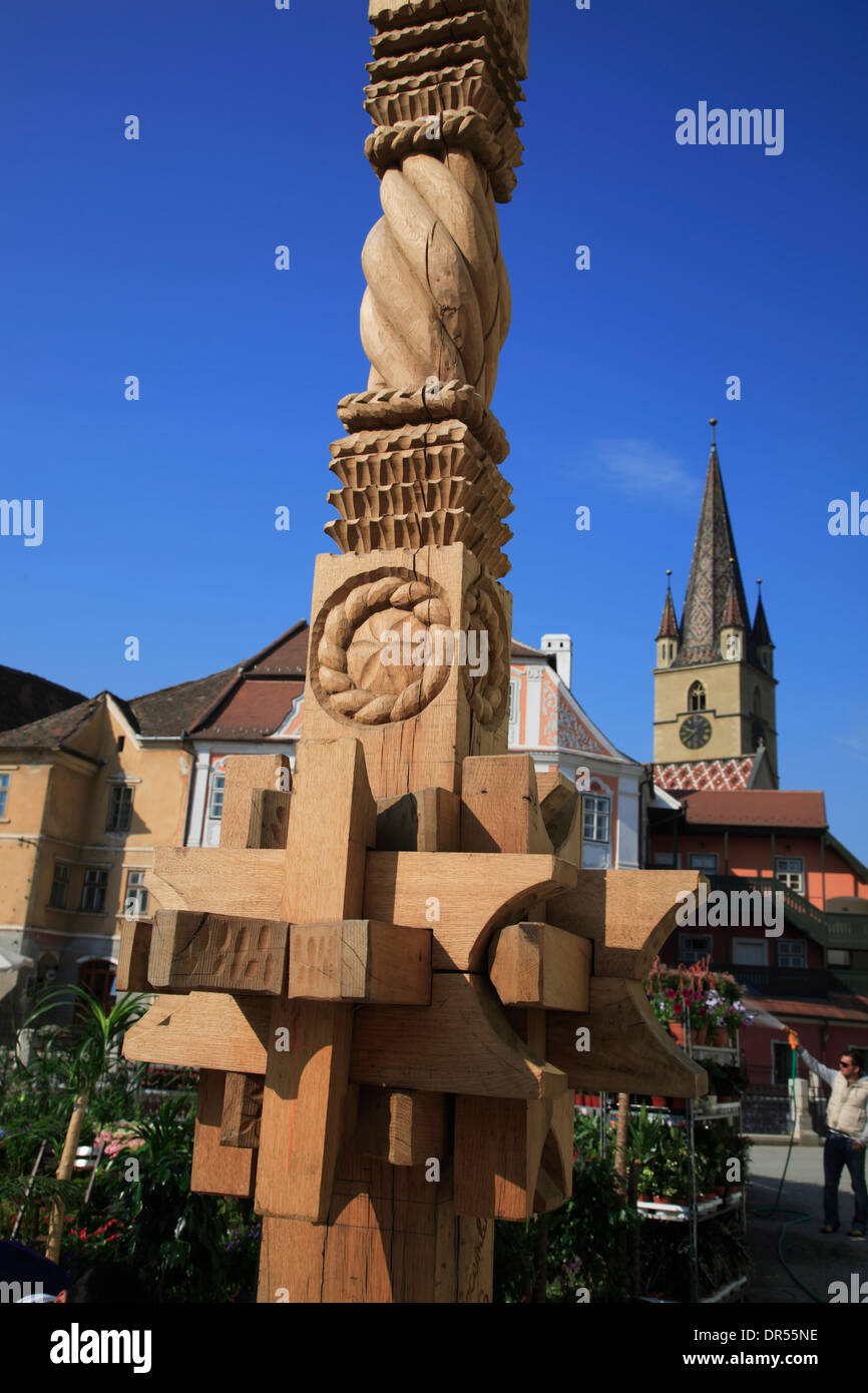 Wooden Sculpture at Piata Mica, Sibiu (Hermannstadt), Transylvania, Romania, Europe Stock Photo