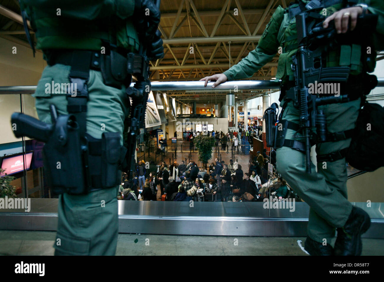 Rapid response team hi-res stock photography and images - Alamy