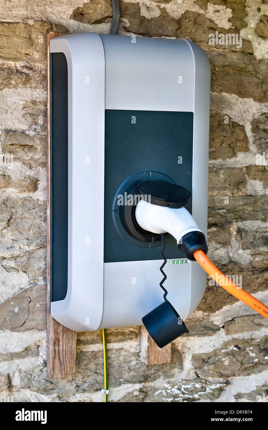 Electric car power point hires stock photography and images Alamy