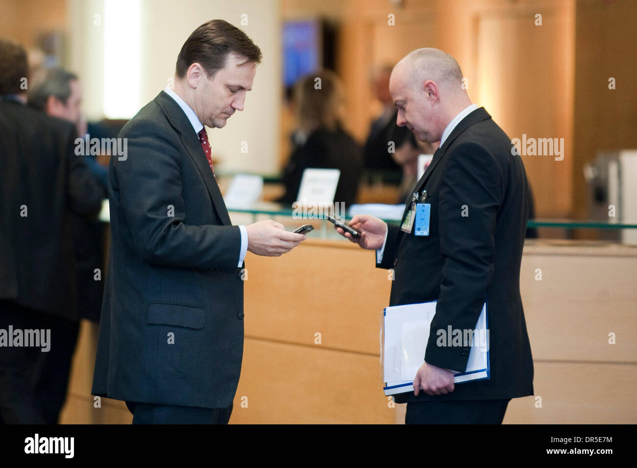 Mar 05, 2009 - Brussels, Belgium - Polish Foreign Minister RADEK SIKORSKI (L) during a NATO Foreign ministers meeting in Brussels, Belgium on 2009-03-05. NATO Secretary General Jaap de Hoop Scheffer called for the alliance to resume top-level talks with Russia which have been frozen since last August's war in Georgia. (Credit Image: © Wiktor Dabkowski/ZUMA Press) Stock Photo