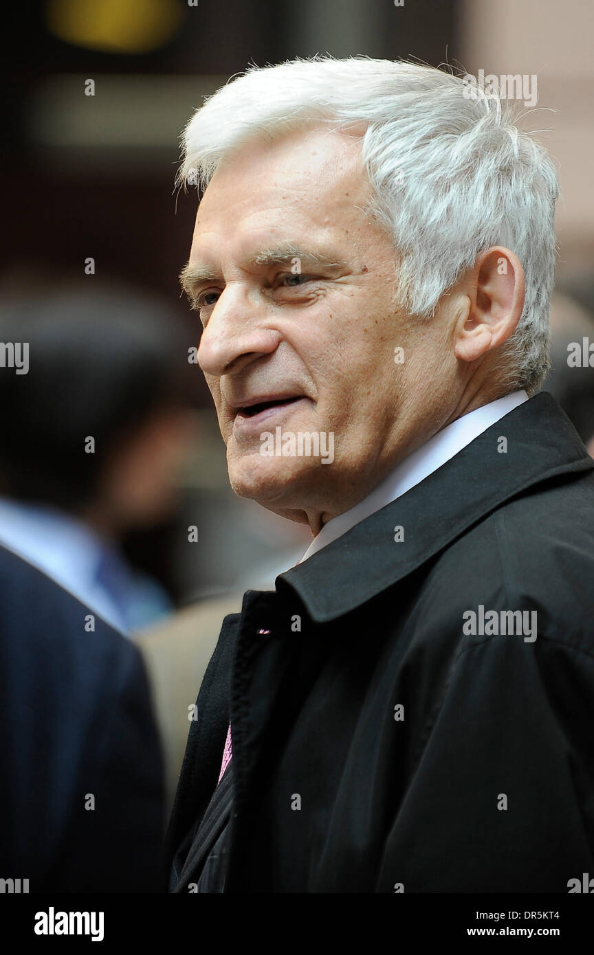 Former Poland's PM, member of European Parliament , candidate for chariman of EP  Jerzy Buzek during opening of the ''Bronislaw Geremek Agora'' at European Parliament  in  Strasbourg, France on 2009-04-21 Geremek died in a car accident in July 2008.  Polish Liberal member of the European Parliament was 76.  Â© by Wiktor Dabkowski ..POLAND and FINLAND OUT  (Credit Image: © Wiktor Da Stock Photo