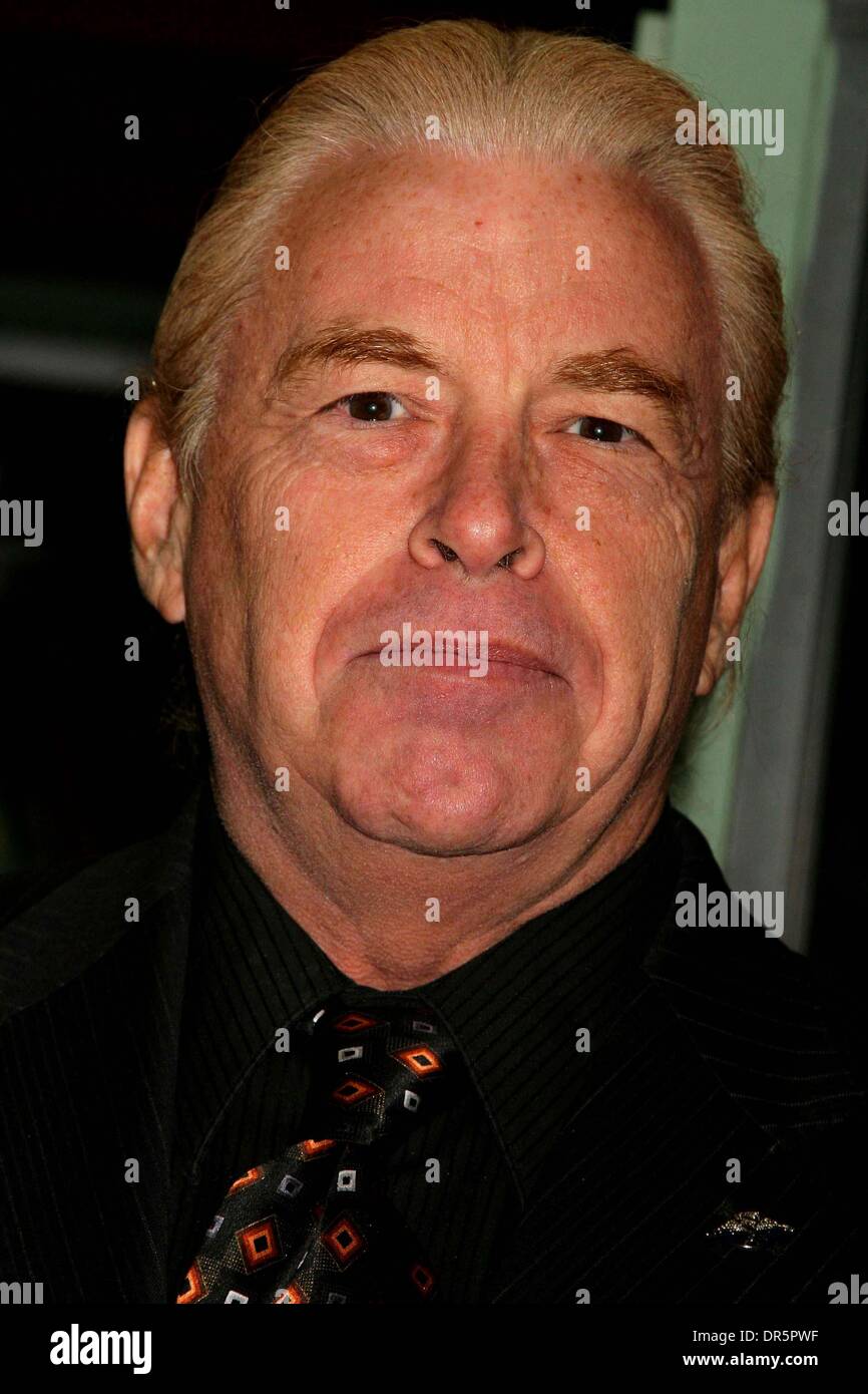 I14142CHW.''SOMETHING EVIL COMES'' LOS ANGELES PREMIERE.REGENT SHOWCASE ...