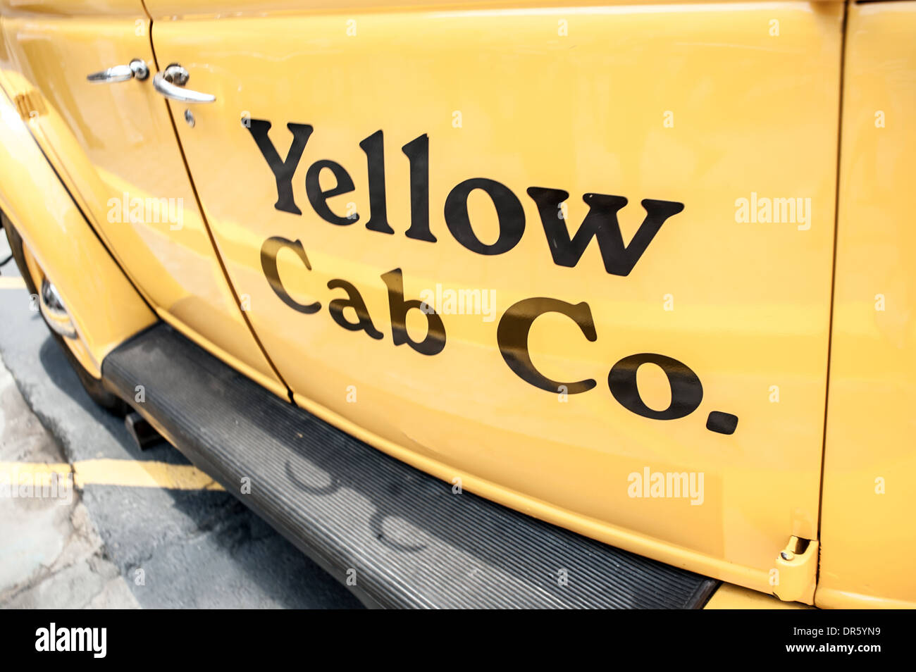 Yellow cab company hires stock photography and images Alamy