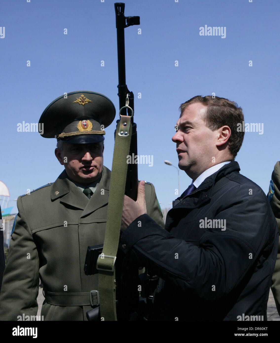 Apr 22, 2009 - Ryazan, Russia - President of Russia DMITRY MEDVEDEV checks out a sniper rifle during a visit to Ryazan paratrooper military academy. (Credit Image: © PhotoXpress/ZUMA Press) Stock Photo