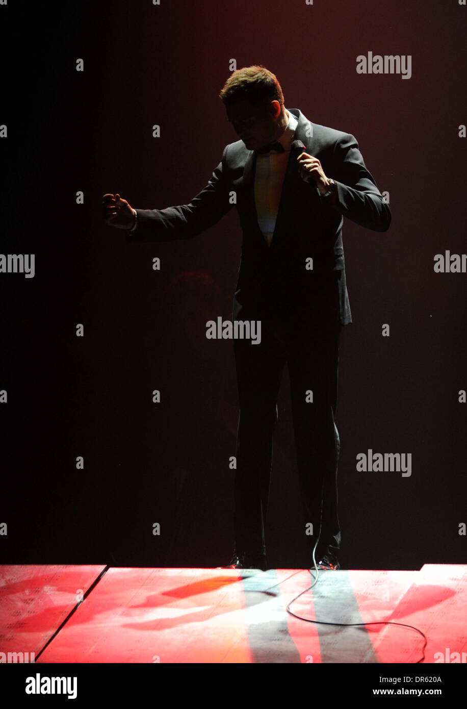 Michael buble stage hires stock photography and images Alamy