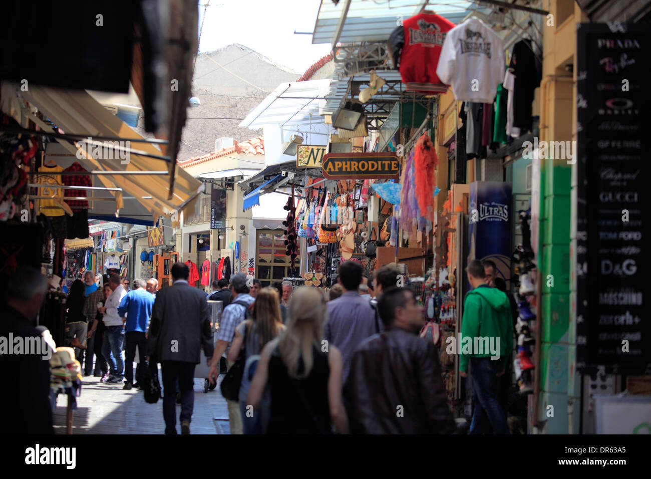 europe greece athens monastiraki a view of adrianou street in the flea  market Stock Photo - Alamy
