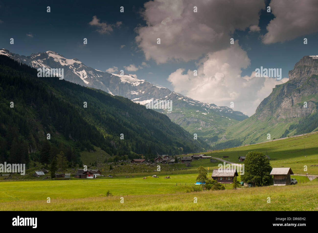 View across the Unterboden valley towards the Klausenpass (eastern approach) in the Swiss Alps Stock Photo