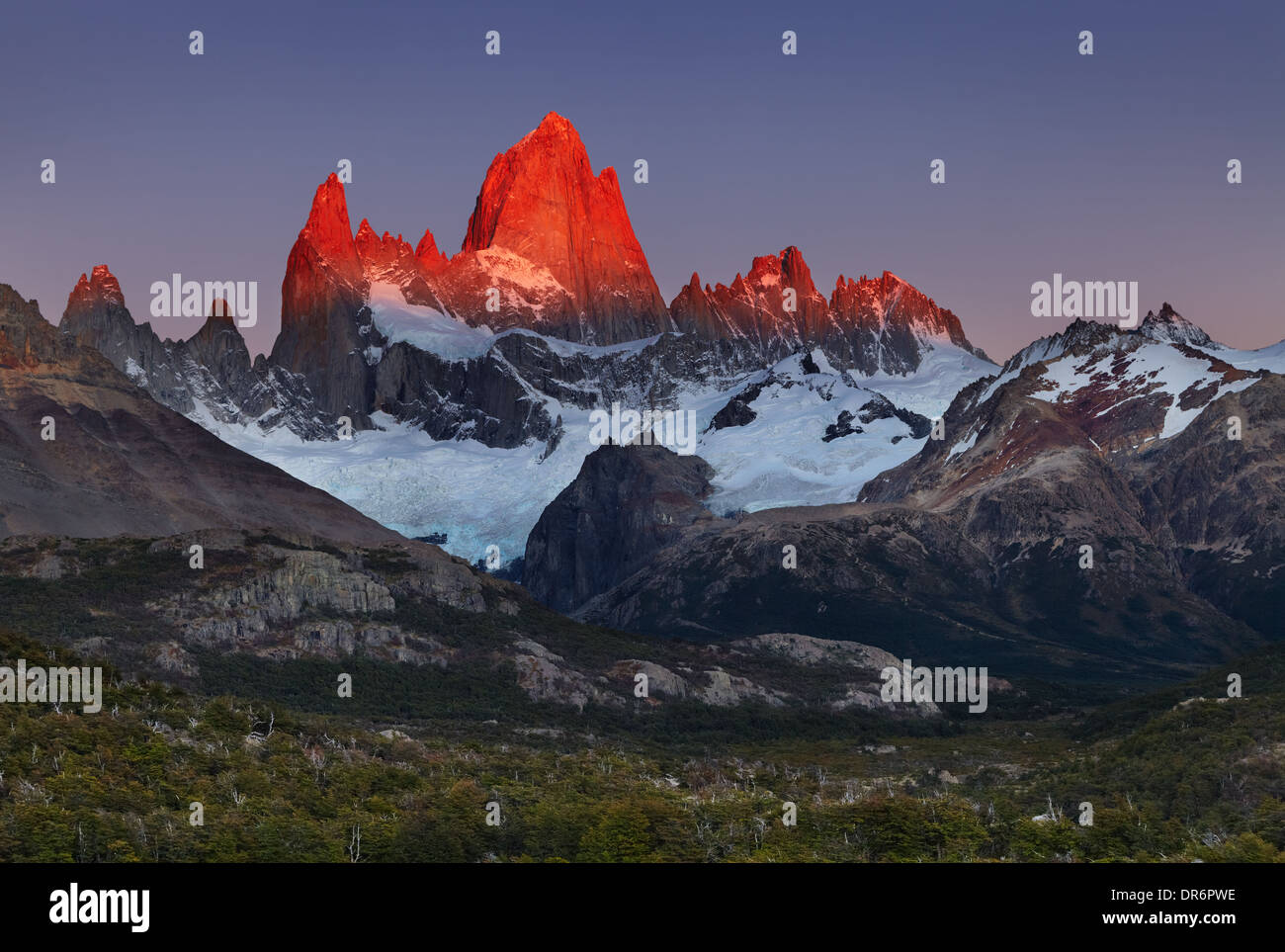 Mount Fitz Roy, alpenglow, first rays of sunrise. Los Glaciares National Park, Patagonia, Argentina Stock Photo