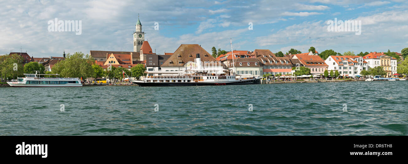 Germany, Baden-Wurttemberg, Uberlingen, Steam boat Hohentwiel in front of waterfront promenade Stock Photo