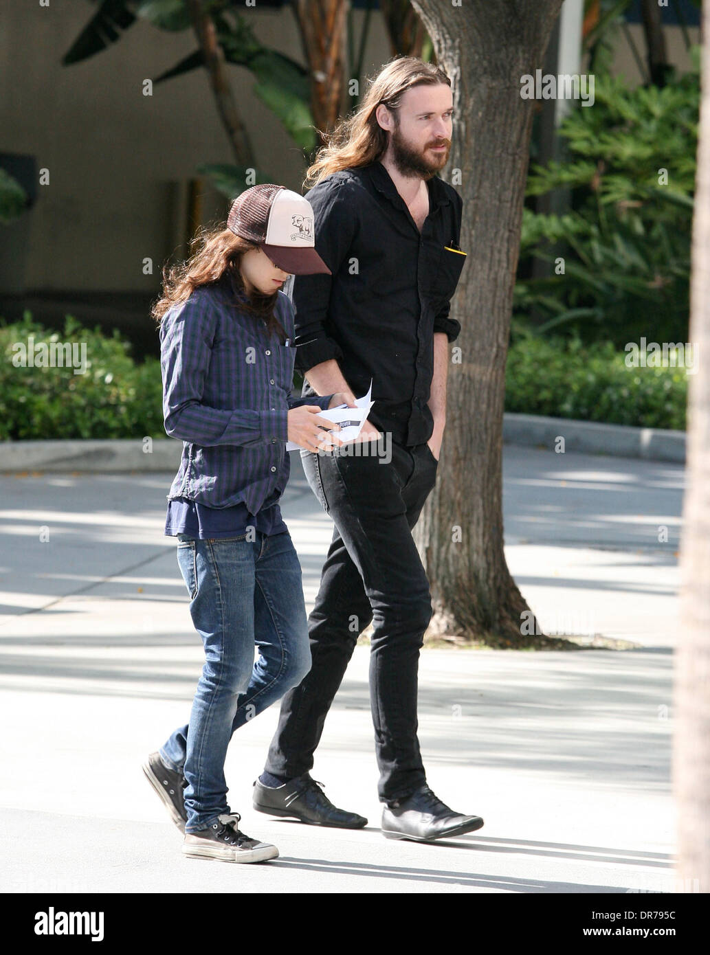 Ellen Page at the Staples Centre with a male companion for game six LA King  vs. New Jersey Devils for the Stanley Cup Finals Los Angeles, California -  11.06.12 Stock Photo - Alamy