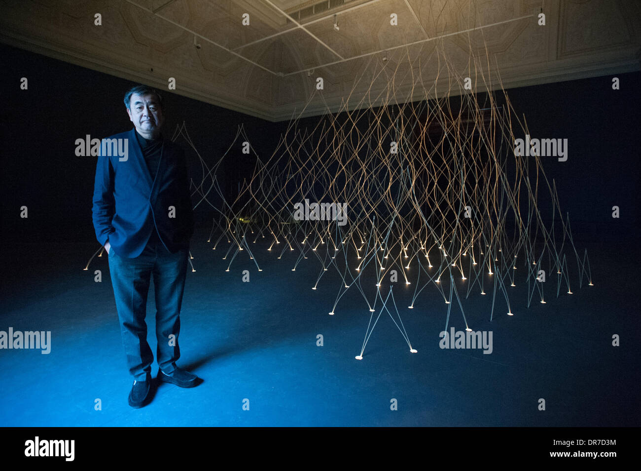 London, UK - 21 January 2014: architect Kengo Kuma poses next to their installation at the Sensing Spaces: Architecture Reimagined exhibition at the Royal Academy of Arts Credit:  Piero Cruciatti/Alamy Live News Stock Photo