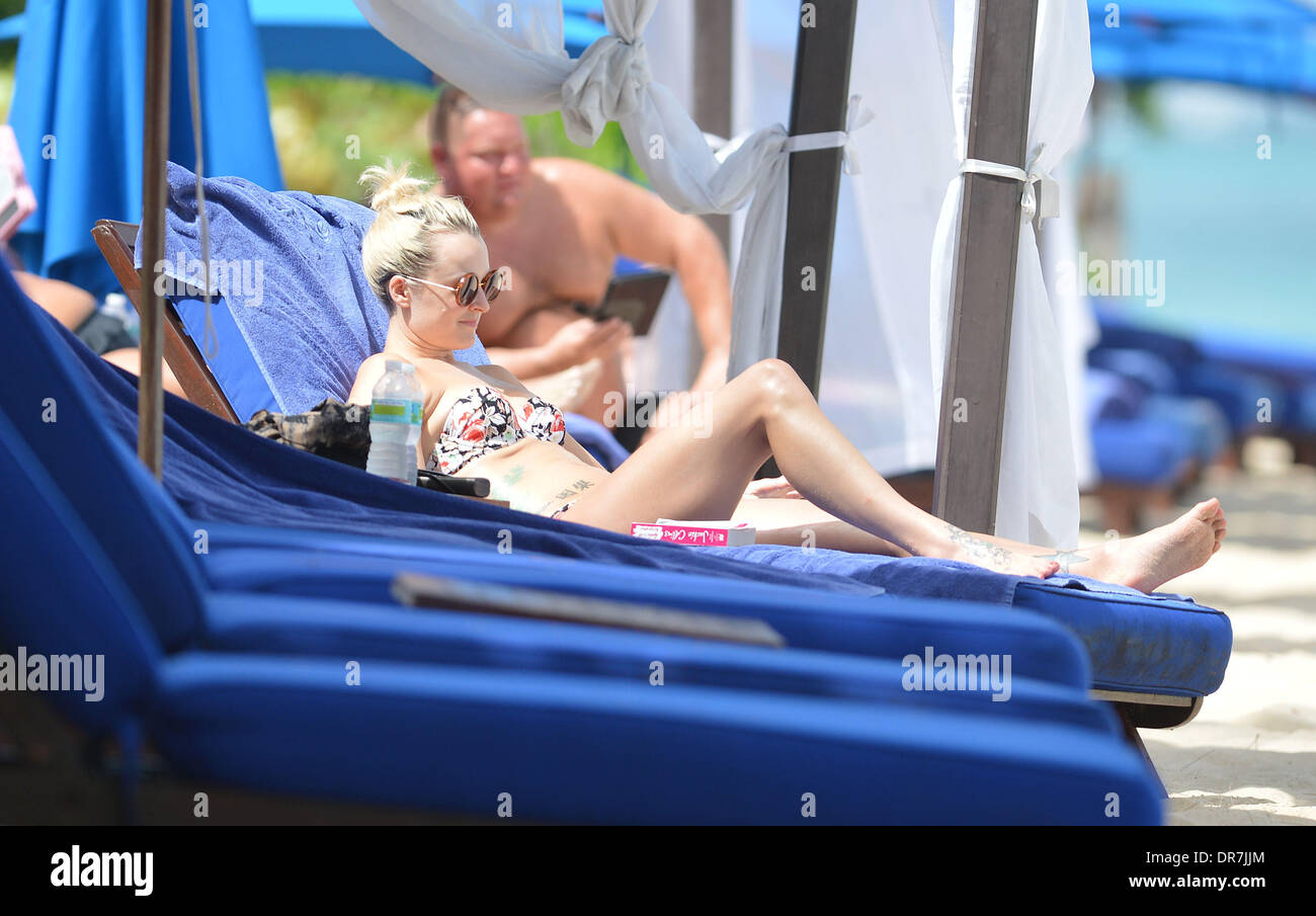 Fearne Cotton and her boyfriend Jesse Wood  spend time relaxing on the beach together during their holiday  Barbados - 15.06.12 Stock Photo